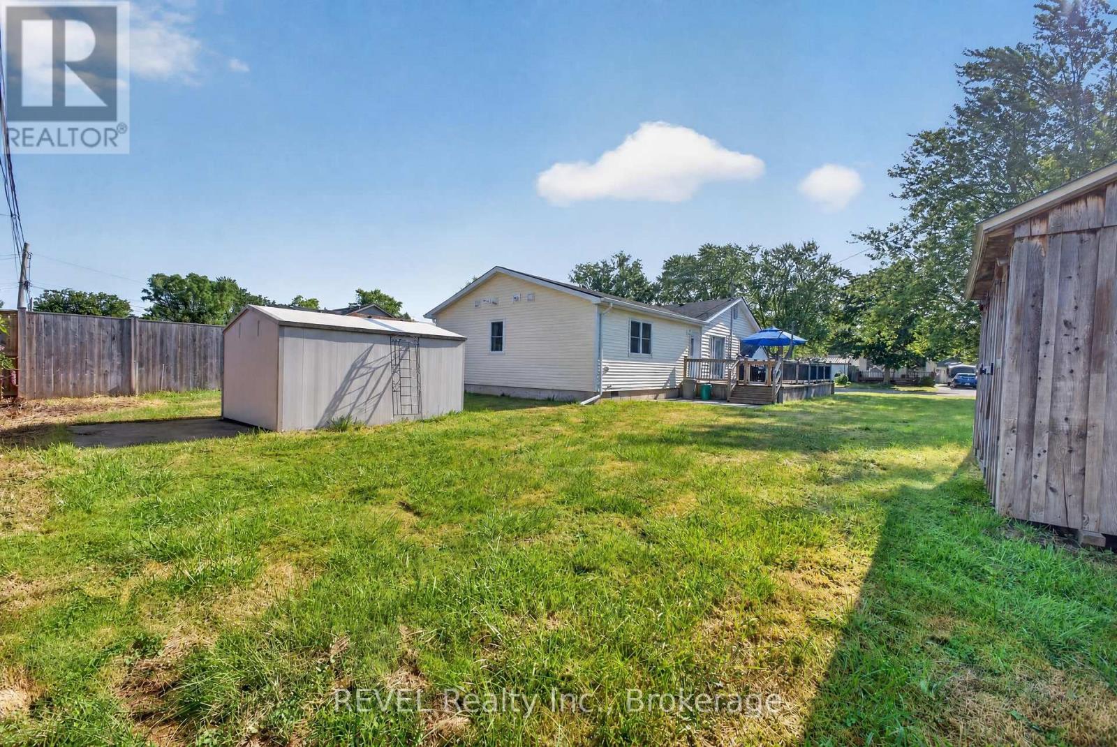 435 GRANDVIEW ROAD - Image 26