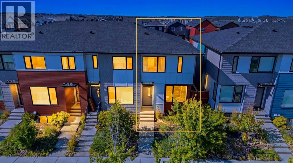 End Unit-No Condo Fees Townhouse