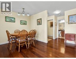 303 412 Twelfth Street, New Westminster, BC V3M6R2 Photo 12