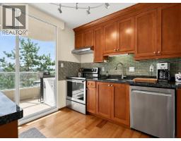 303 412 Twelfth Street, New Westminster, BC V3M6R2 Photo 7