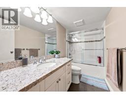 1059 Old Lillooet Road, North Vancouver, BC V7J3H6 Photo 21