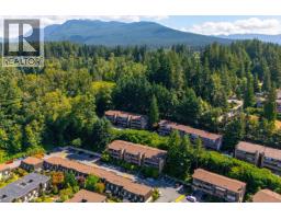 1059 Old Lillooet Road, North Vancouver, BC V7J3H6 Photo 37