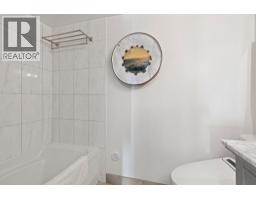 1208 10 Laguna Court, New Westminster, BC V3M6W3 Photo 20