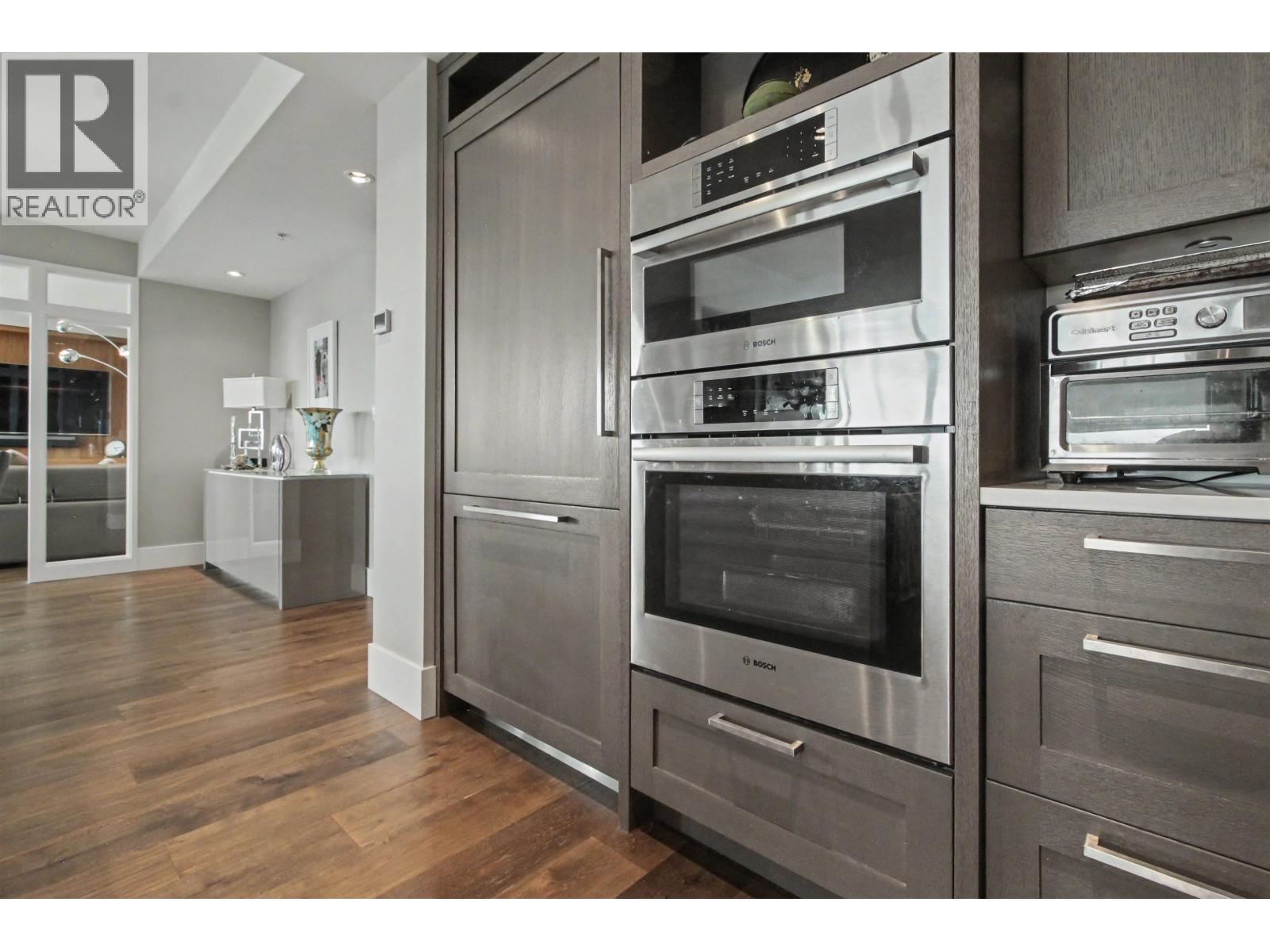 503 3315 CYPRESS PLACE, West Vancouver