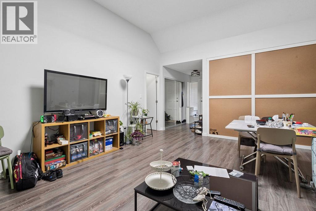 3 Bed, 2 Bath Apartment for Sale in Vancouver – 311 444 W 49TH AVENUE, Vancouver – MLS# R3152882 - Image 4