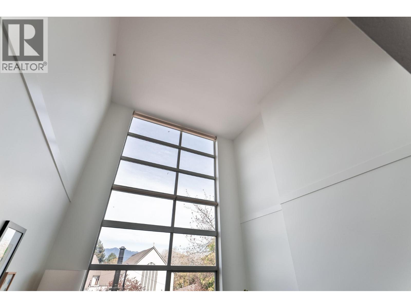 2 Bed, 1 Bath Apartment for Sale in Vancouver – 327 418 E BROADWAY STREET, Vancouver – MLS# R3152884 - Image 15