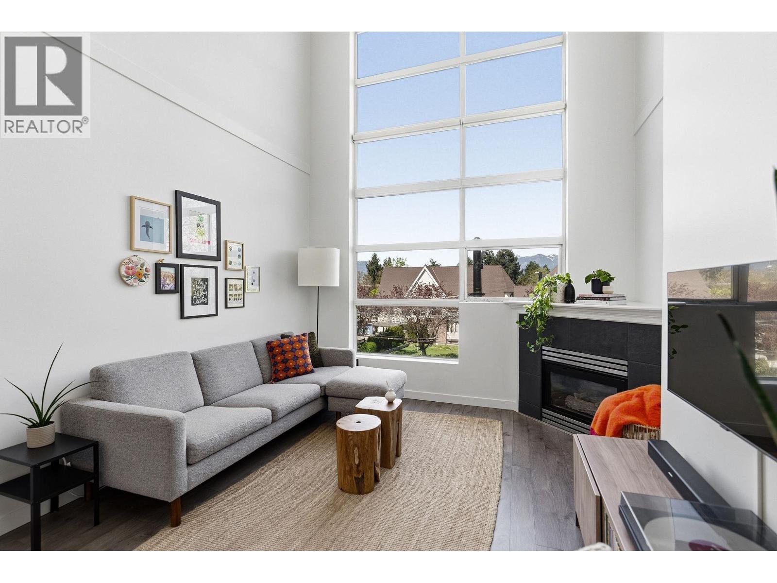 2 Bed, 1 Bath Apartment for Sale in Vancouver – 327 418 E BROADWAY STREET, Vancouver – MLS# R3152884 - Image 4