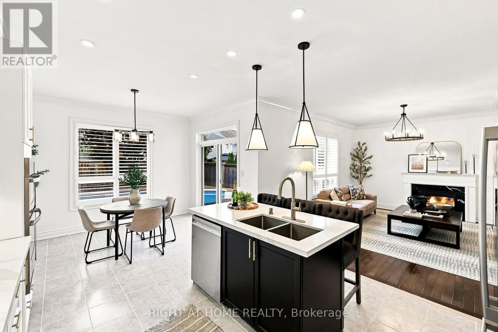 179 CACHET BOULEVARD - Image 13