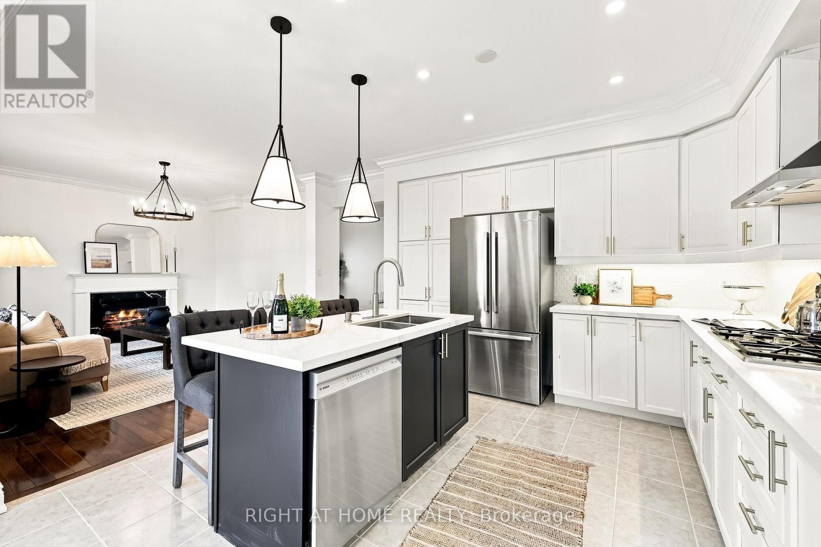 179 CACHET BOULEVARD - 14