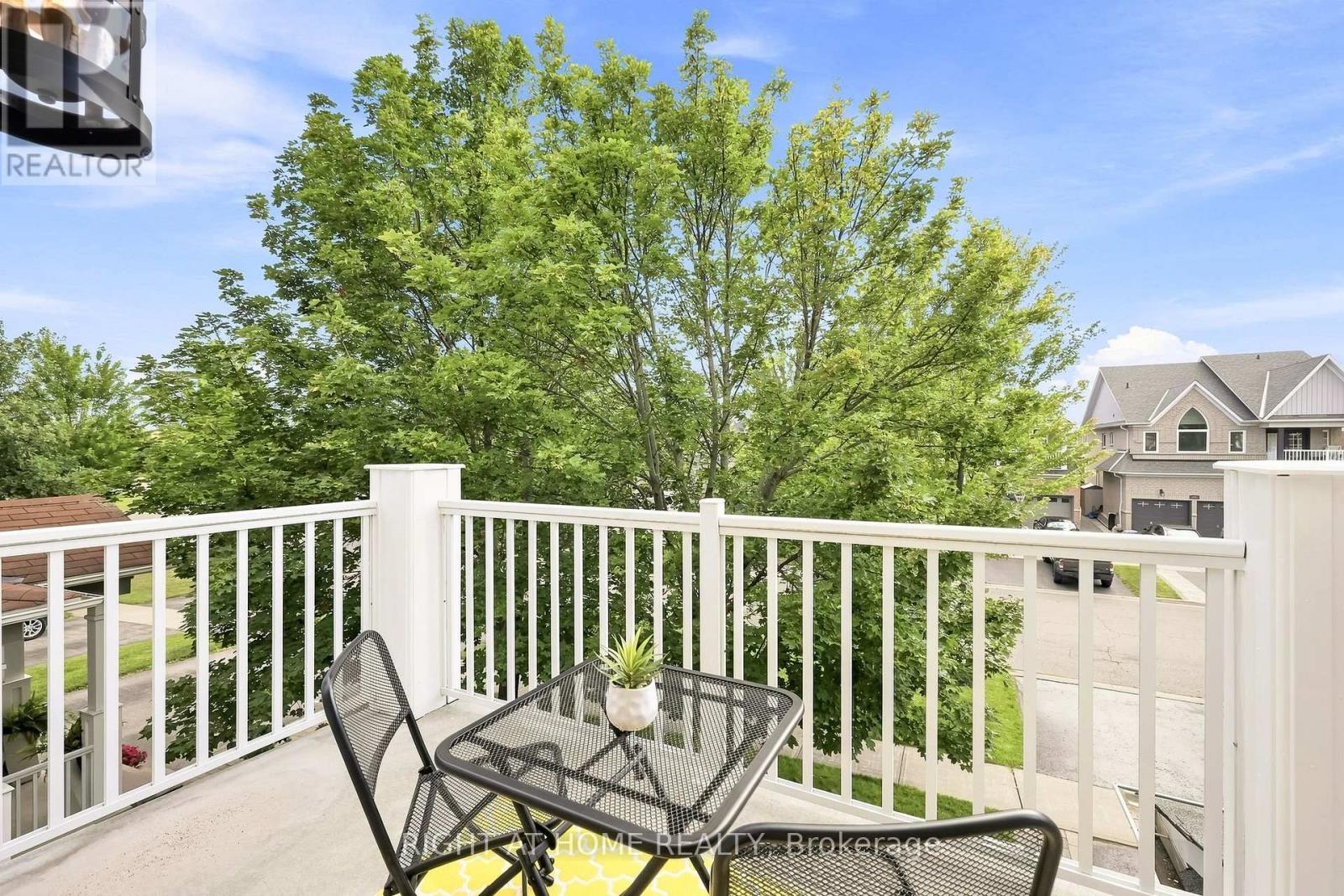 179 CACHET BOULEVARD - 32