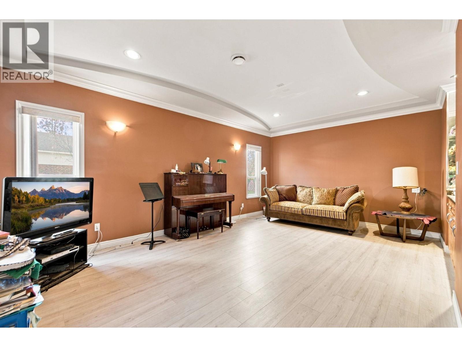10031 LEONARD Road, Richmond