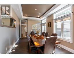 5pc Ensuite bath - 2132 Huron Shores Drive, Sarnia, ON N7T7H6 Photo 15