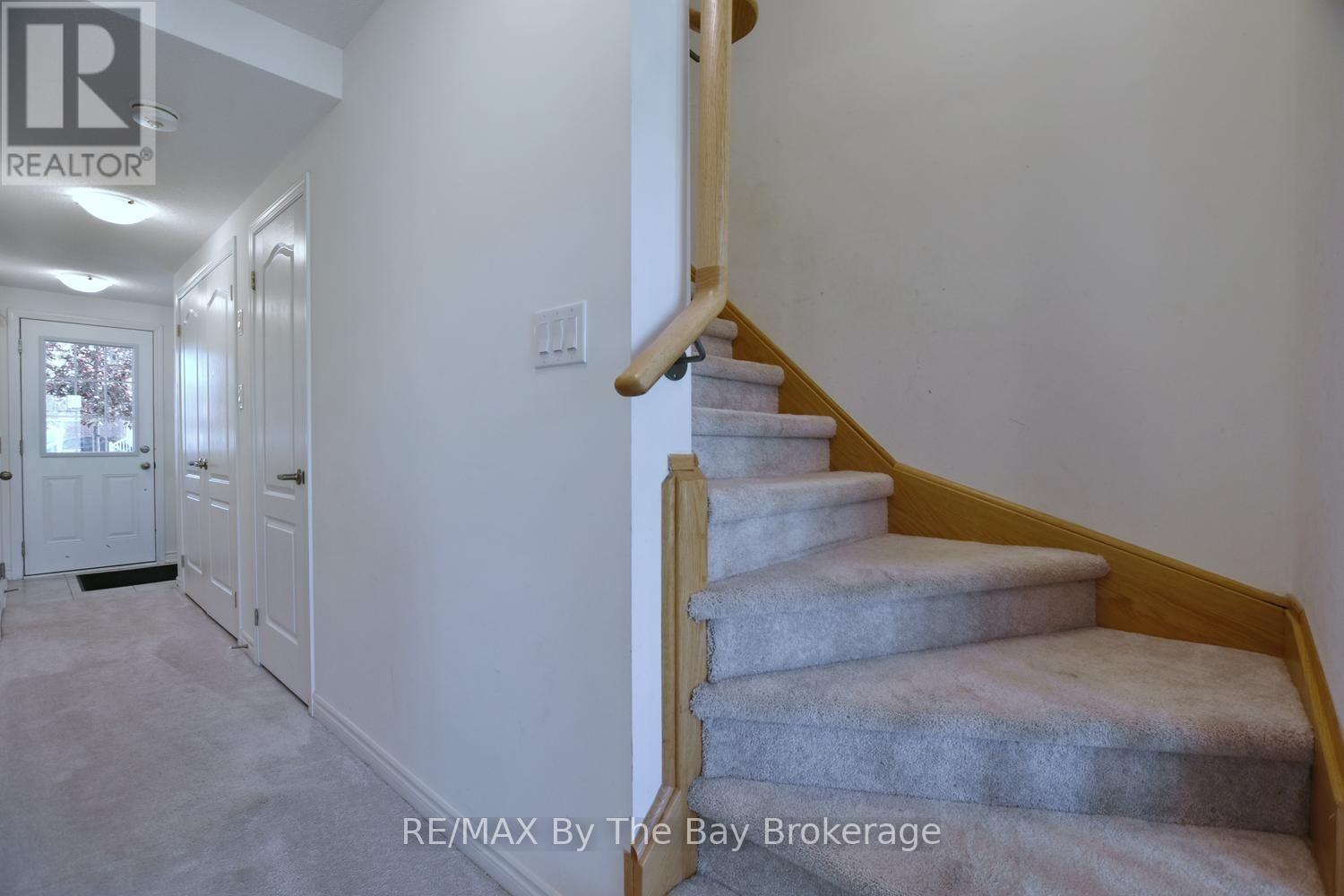 16 VILLAGE GATE DRIVE - Image 10