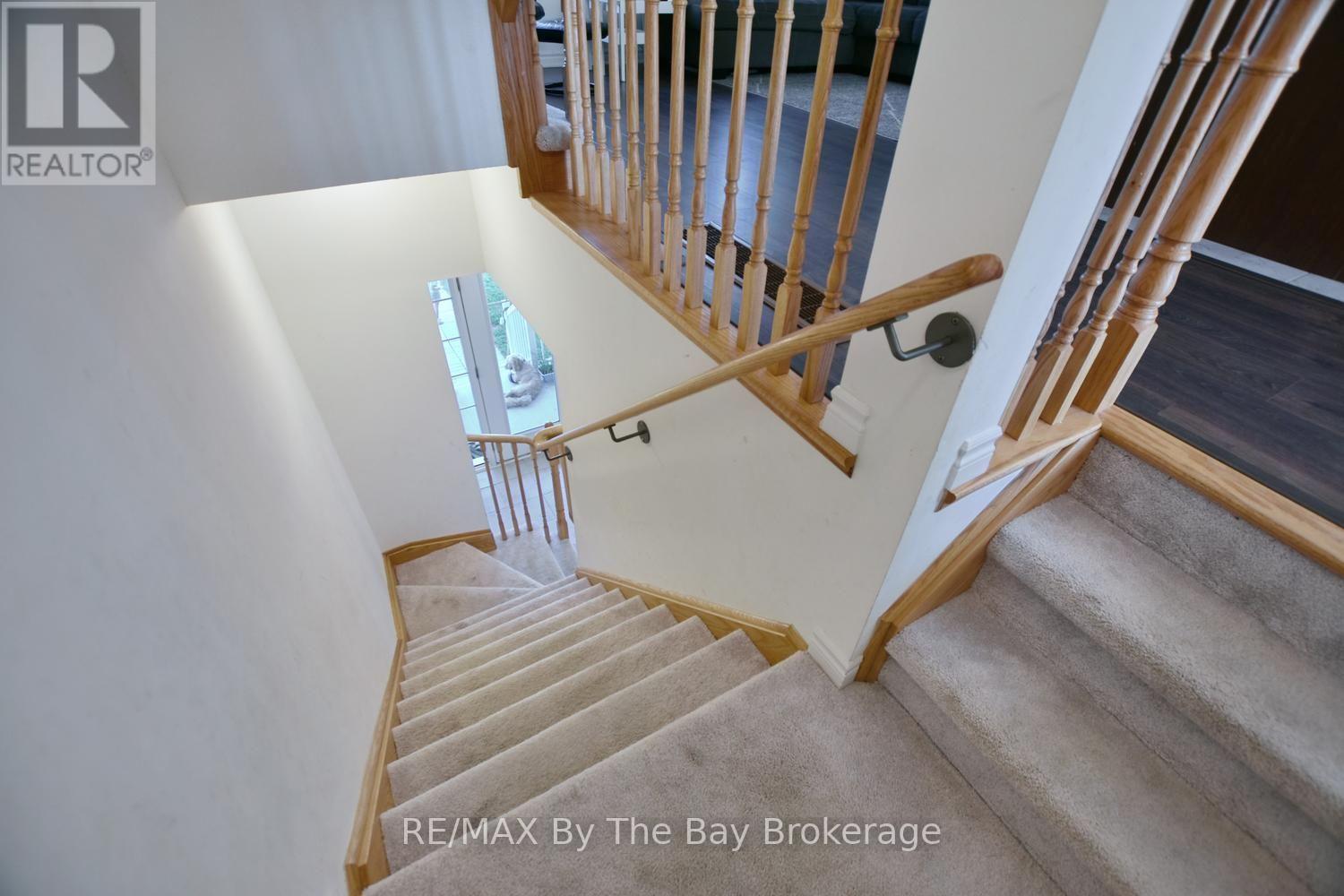 16 VILLAGE GATE DRIVE - Image 13