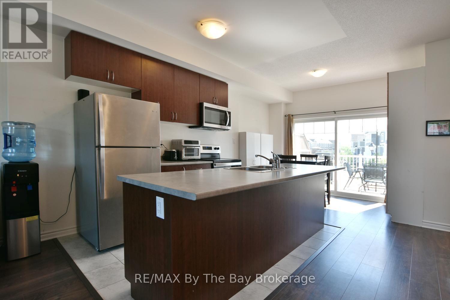 16 VILLAGE GATE DRIVE - 19