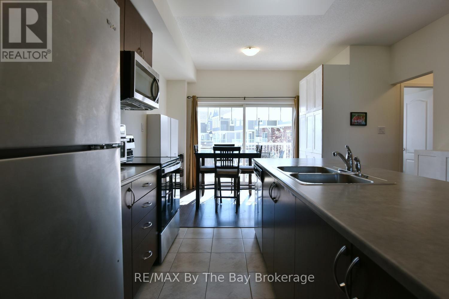 16 VILLAGE GATE DRIVE - 21