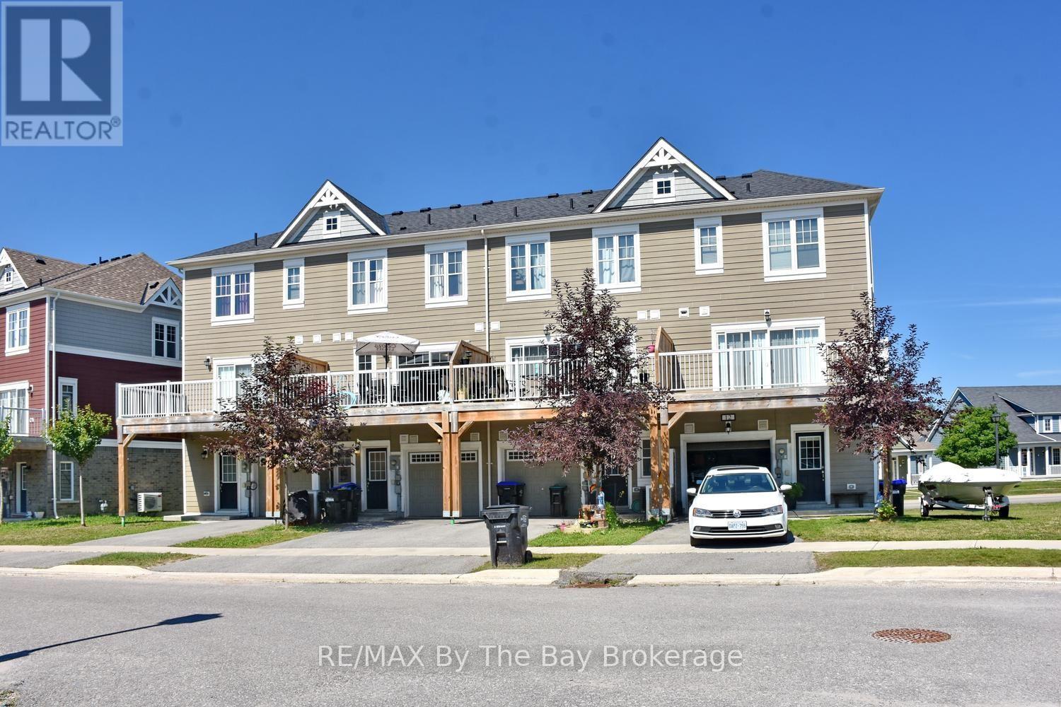16 VILLAGE GATE DRIVE - Image 3