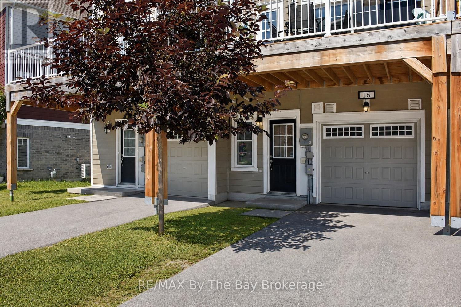 16 VILLAGE GATE DRIVE - 4