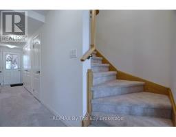 16 Village Gate Drive, Wasaga Beach, ON L9Z0J7 Photo 10