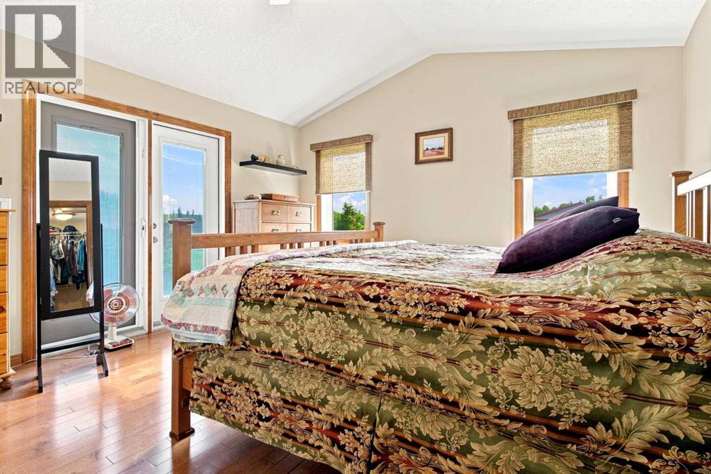 87, 742033 Range Road 53 - 26