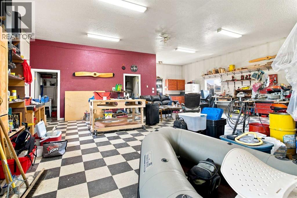 87, 742033 Range Road 53 - 40