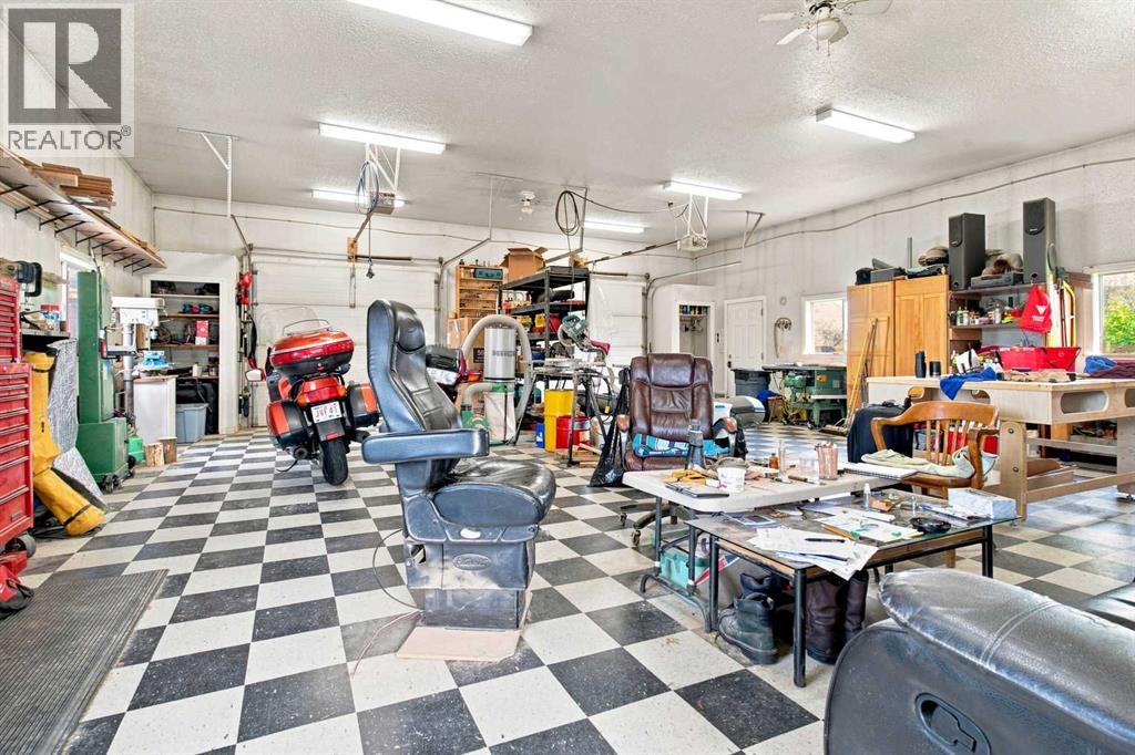 87, 742033 Range Road 53 - 42