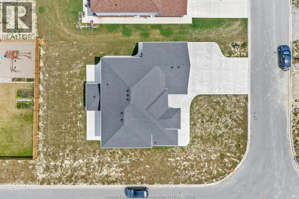 4411 BELMONT AVENUE - 10