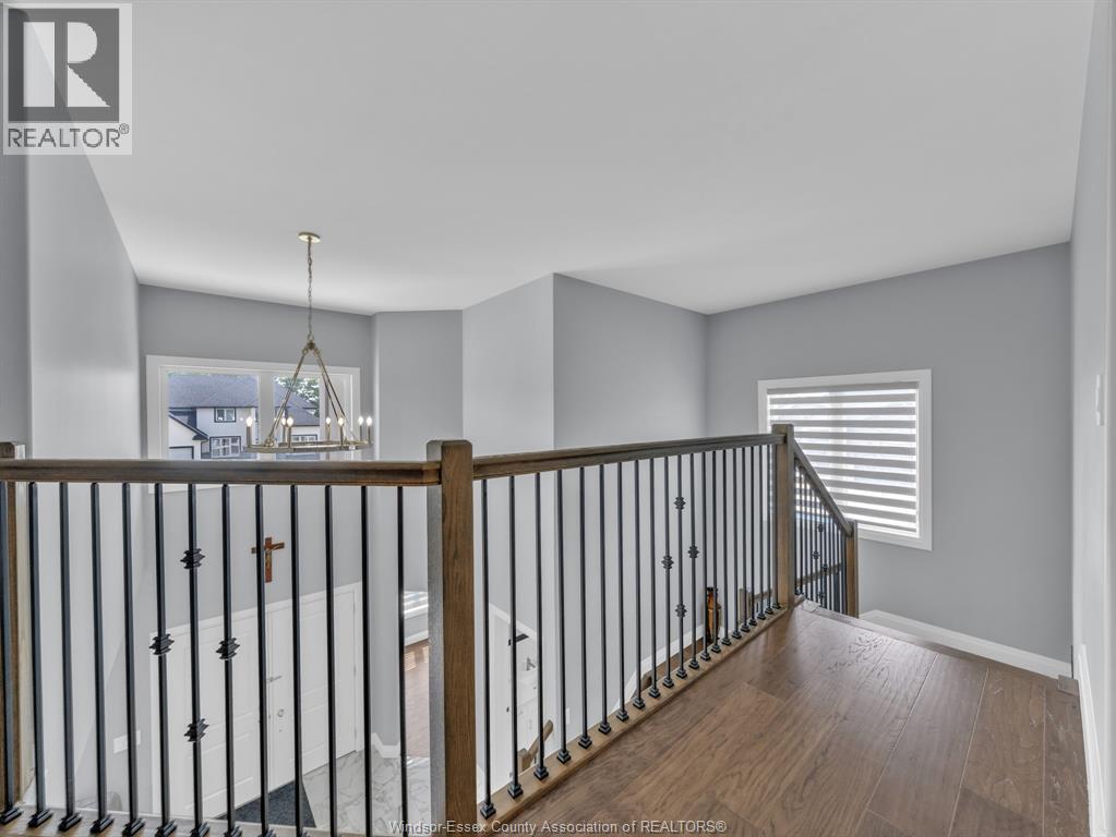 4411 BELMONT AVENUE - 33