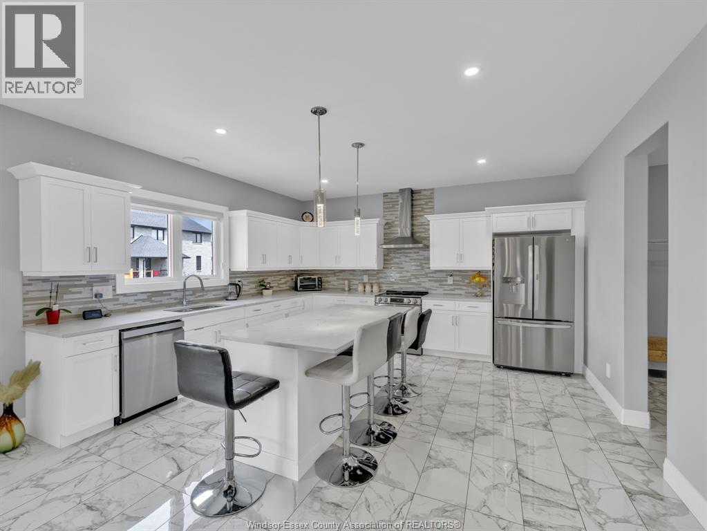 4411 BELMONT AVENUE - 22