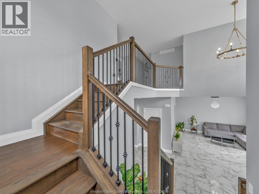 4411 BELMONT AVENUE - 32
