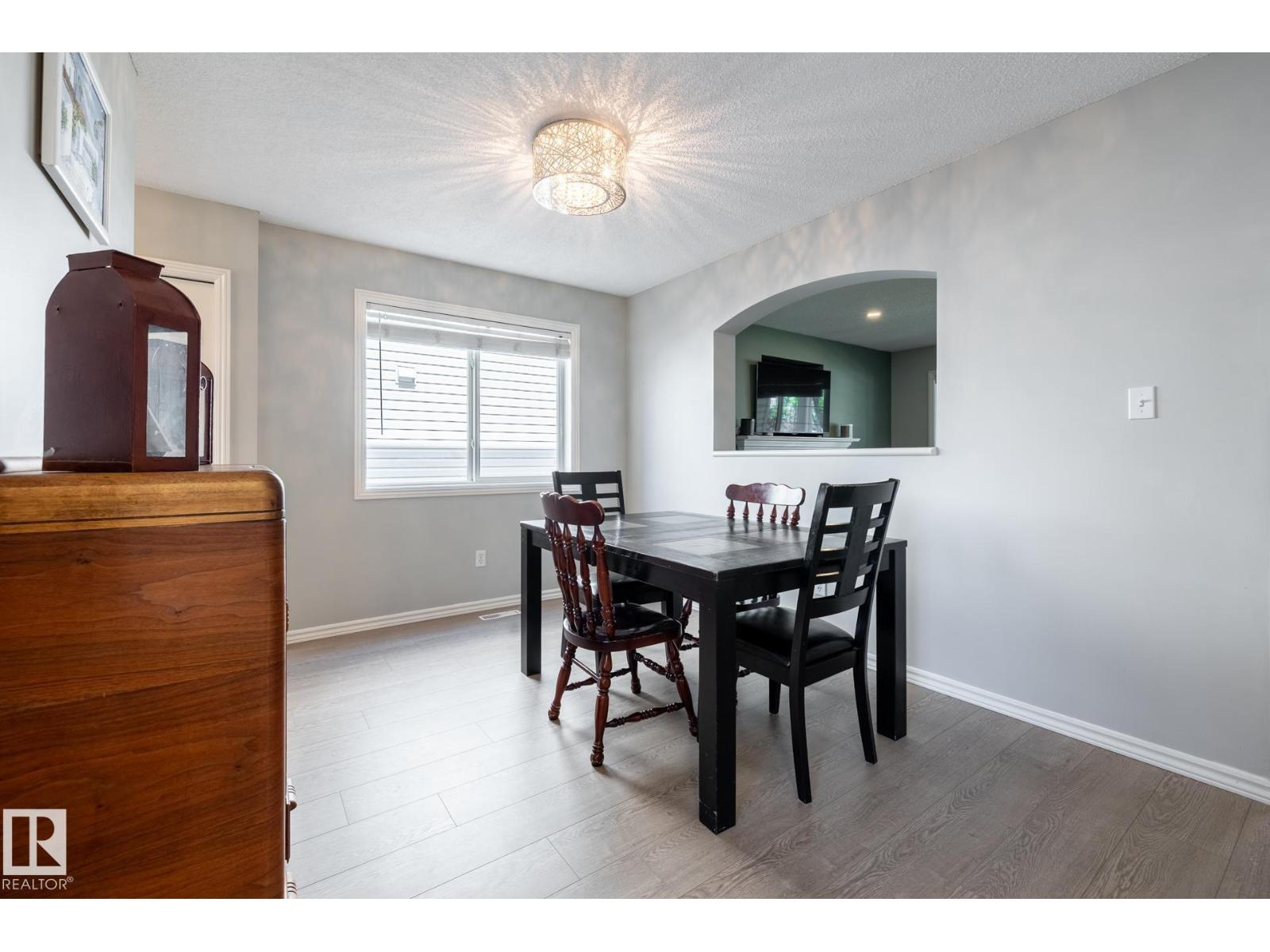8 SUMMERLAND WY - 17