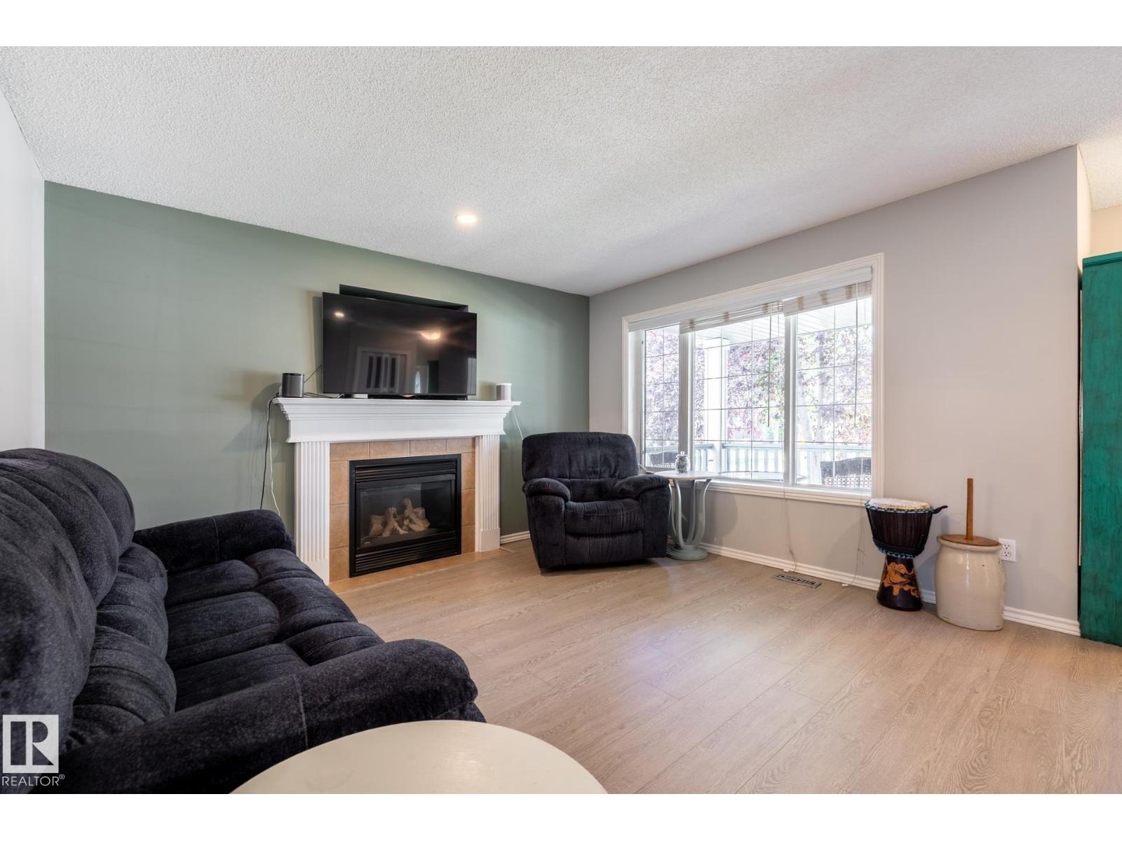 8 SUMMERLAND WY - 8