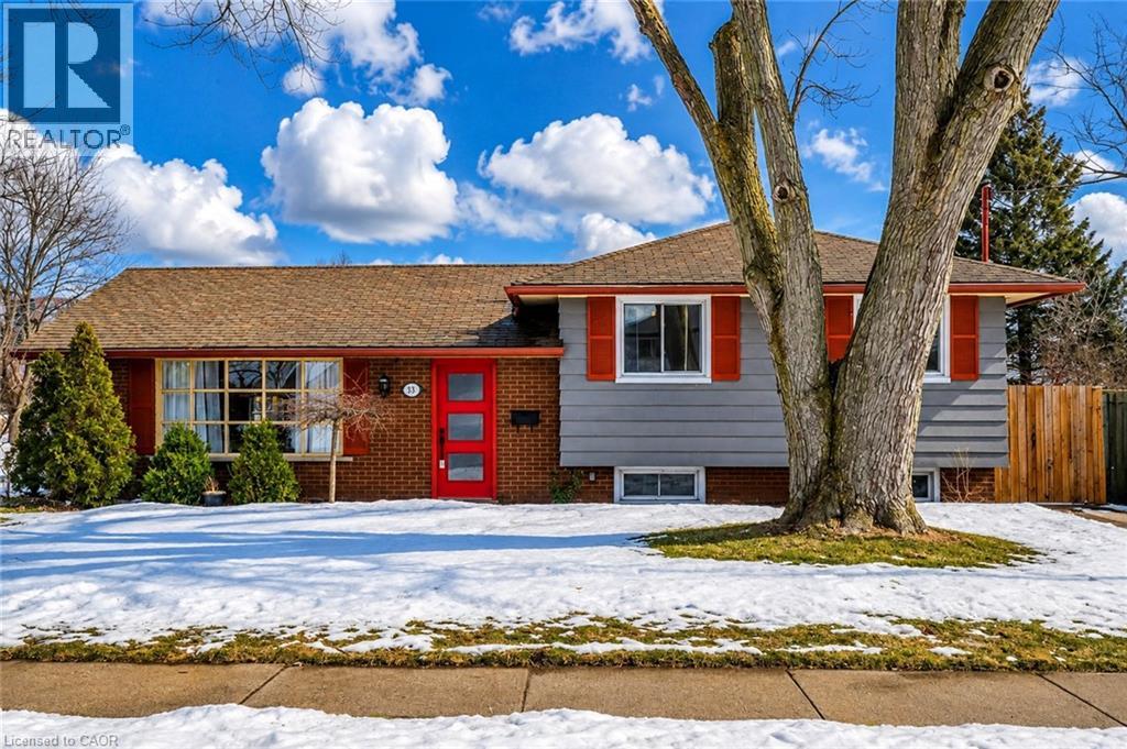 33 FAIRLAWN Road — photo 3