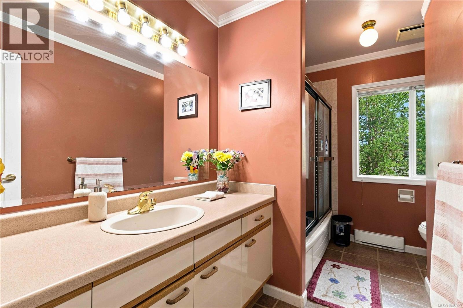 4355 Emily Carr Dr - 22