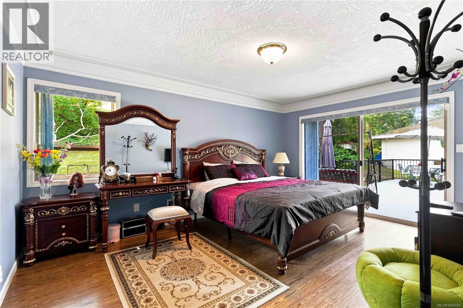 4355 Emily Carr Dr - Image 26