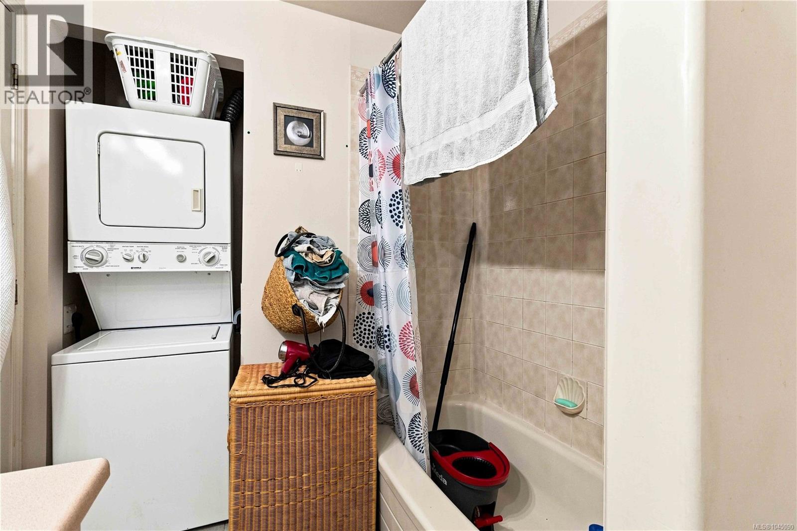 4355 Emily Carr Dr - Image 34