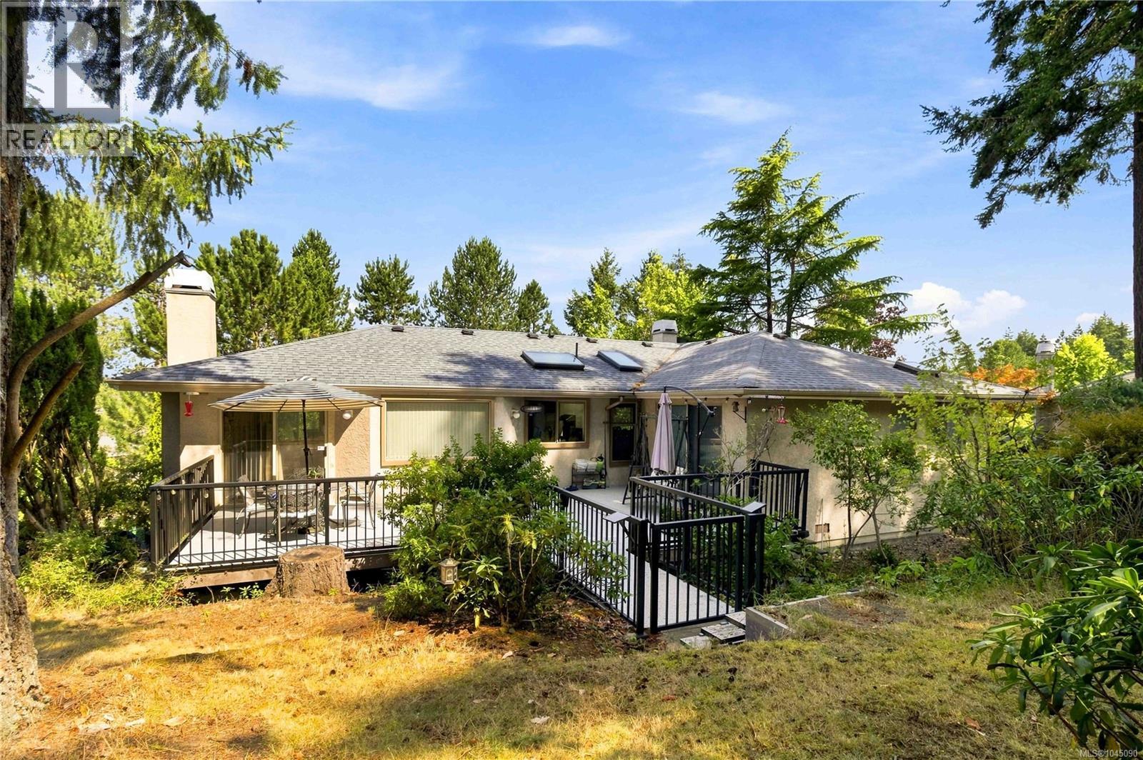4355 Emily Carr Dr - Image 47