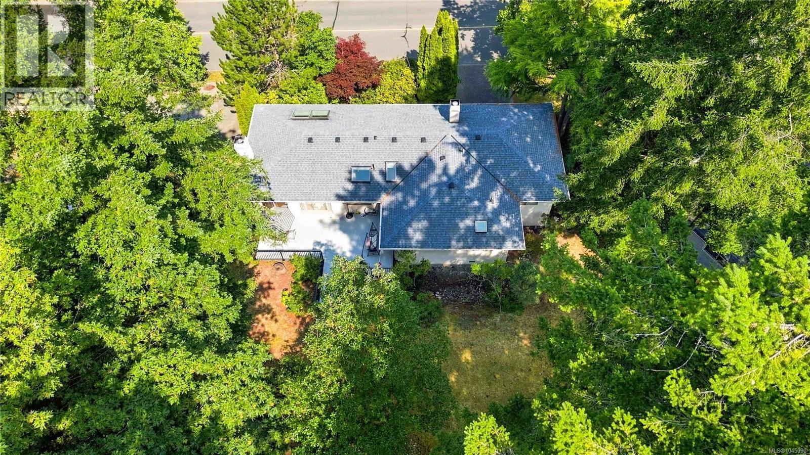 4355 Emily Carr Dr - Image 56