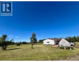 Bedroom 4 - 7504 Old Alaska Highway, Fort Nelson, BC V0C1R0 Photo 8