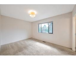 1175 Stevens Street, White Rock, BC V4B4X9 Photo 14