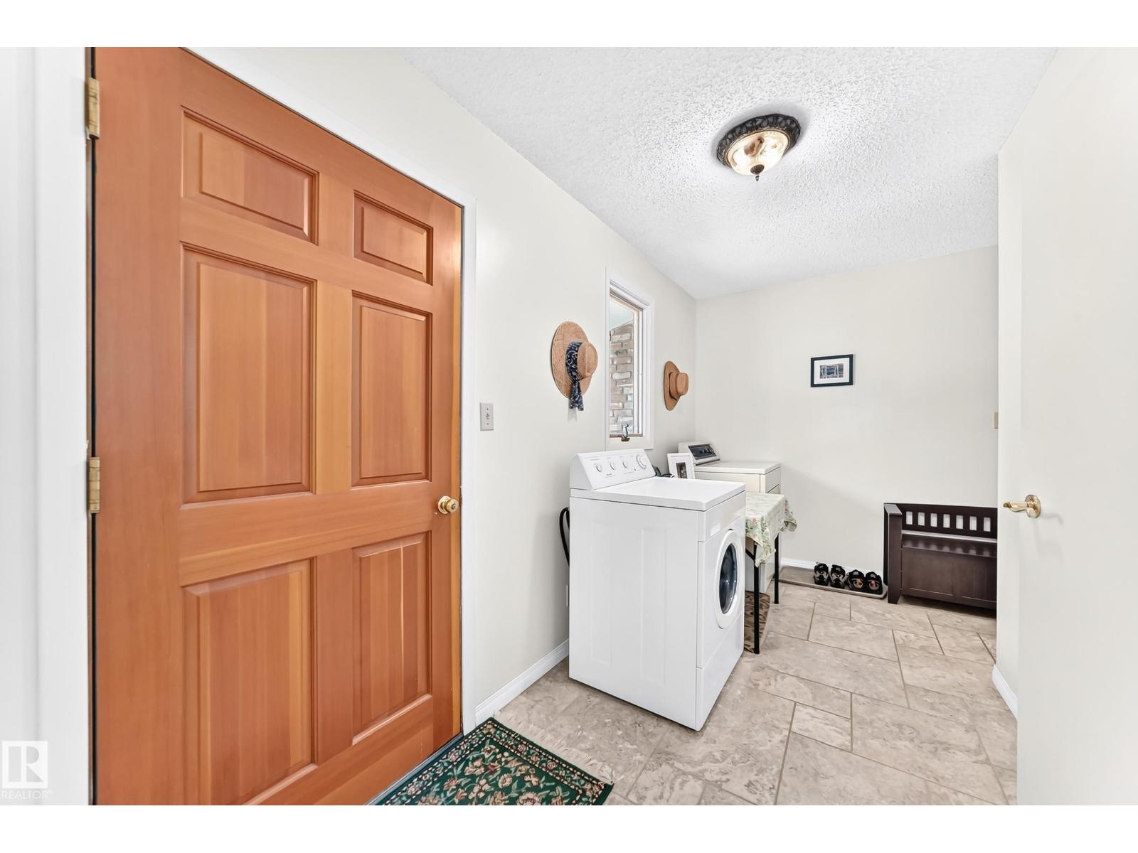 #24 25507 TWP ROAD 512 A - 37
