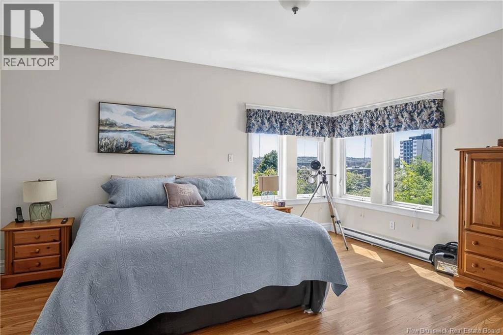 11 Harbour Terrace - 29