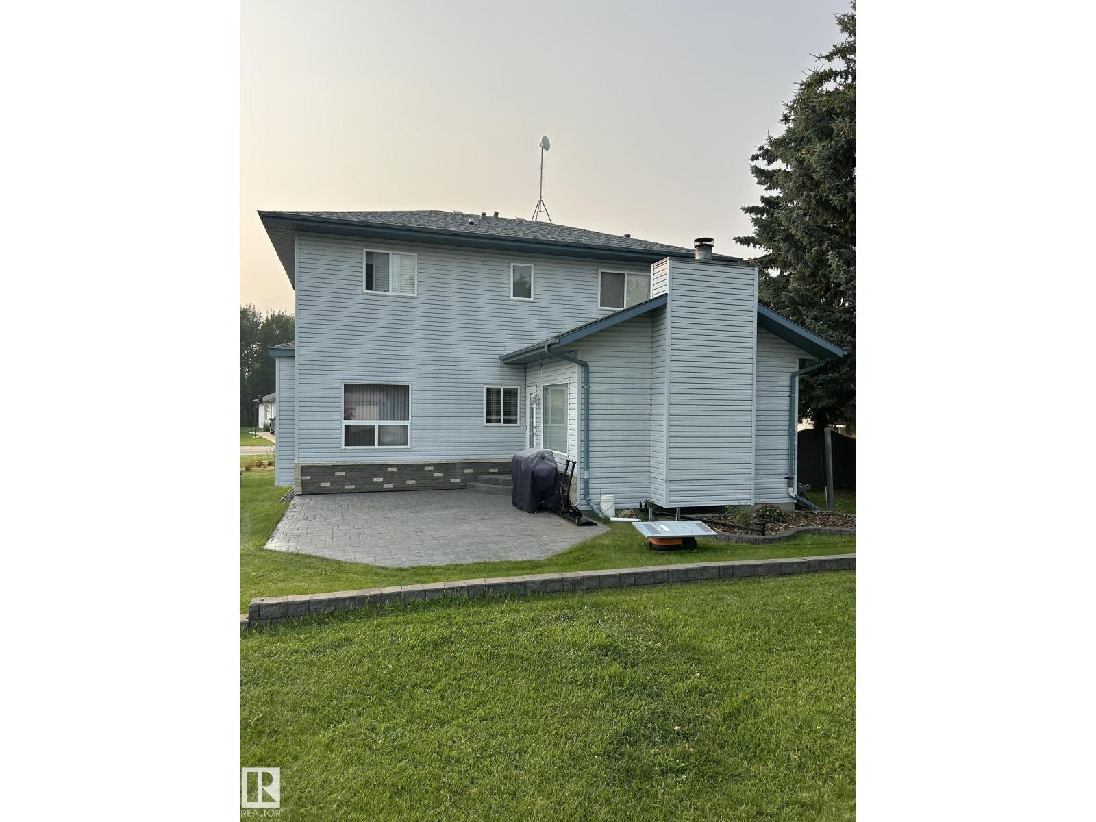4014 CHAMPAGNE DR - 2