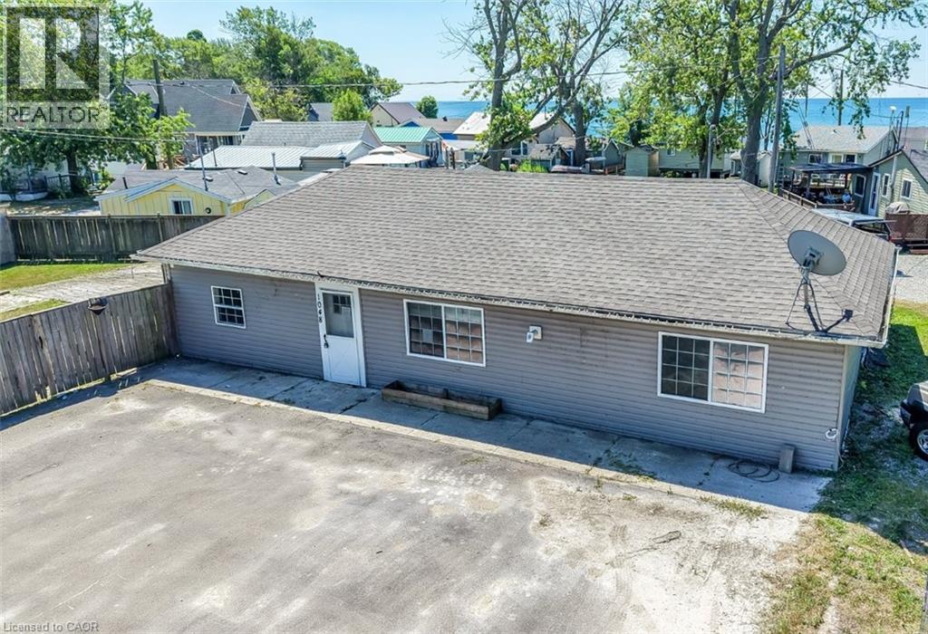 1048 LAKESHORE Road, Selkirk — photo 3