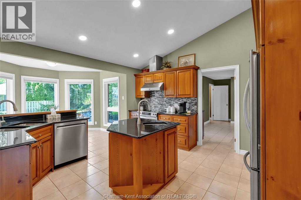 27 Cramar CRESCENT - 11