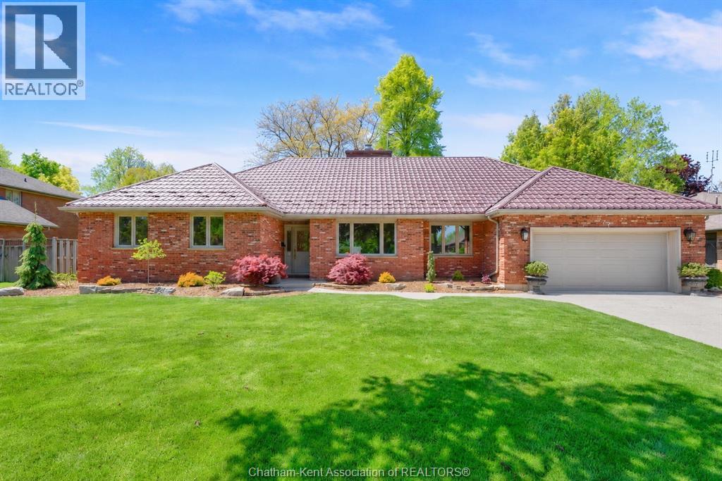 27 Cramar CRESCENT - 2
