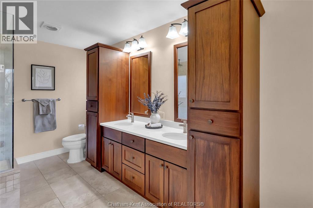 27 Cramar CRESCENT - 22