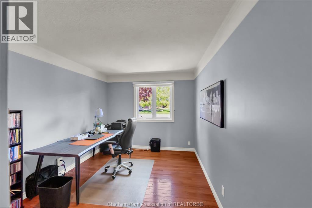 27 Cramar CRESCENT - 26