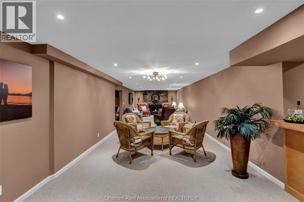 27 Cramar CRESCENT - 34