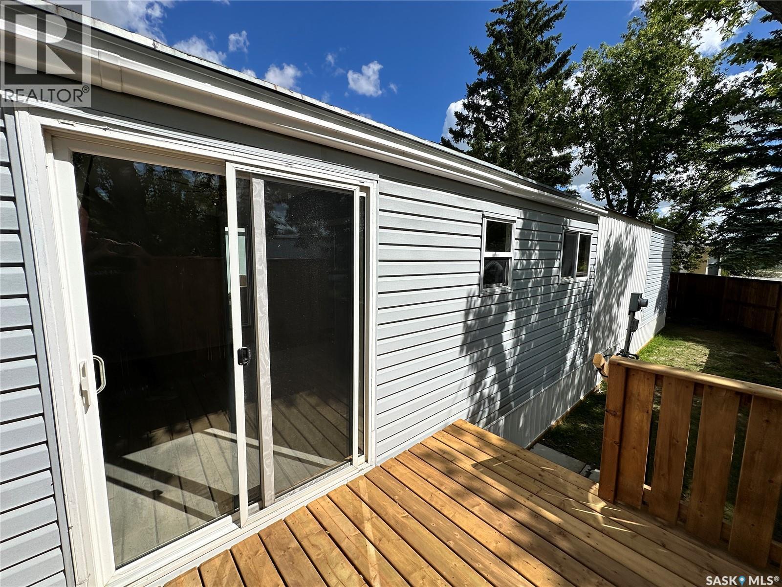 19 1035 Boychuk DRIVE - Image 44